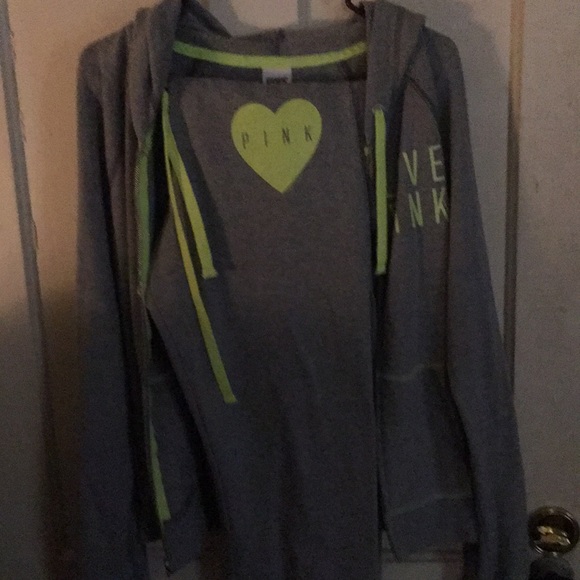 Set of  hoodie and sweatpants,gently used - Picture 2 of 2